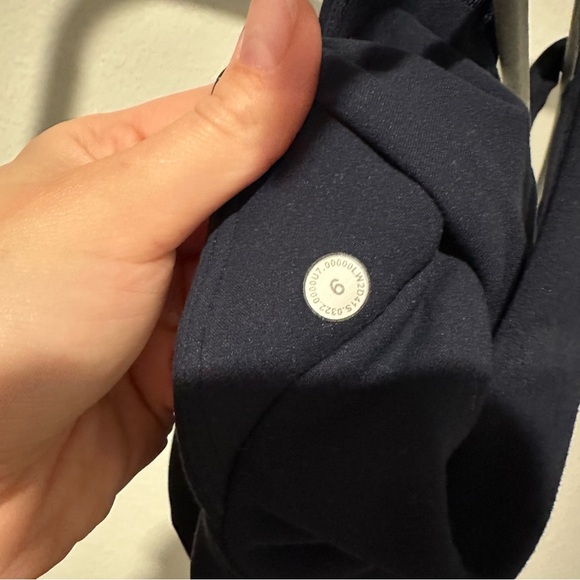 Lululemon align bra C/D cup - true navy - Picture 5 of 5